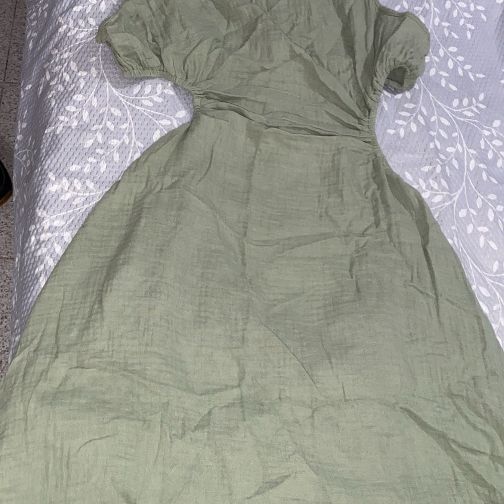 SHEIN Green Flutter Sleeve A-Line Dress